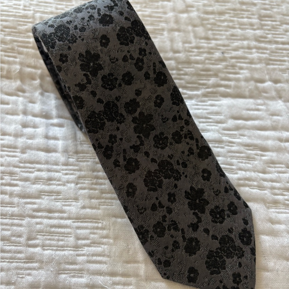 Calvin Klein Black and Gray Floral Tie